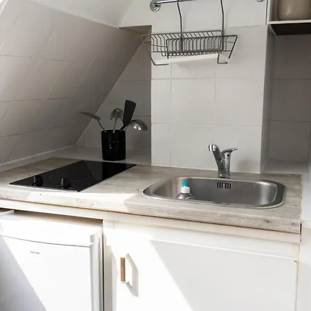 Cosy Flat Near St Sulpice Lejlighed *